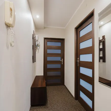 Osiedle Piastowskie Comfort By Bookinghost דירה פוזנן