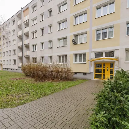 Apartment Osiedle Piastowskie Comfort By Bookinghost Poznan