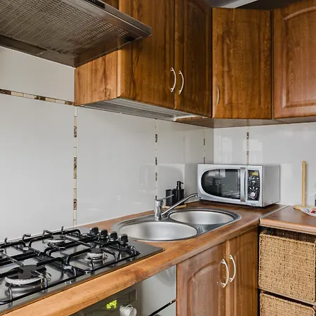 Osiedle Piastowskie Comfort By Bookinghost Apartment Poznan